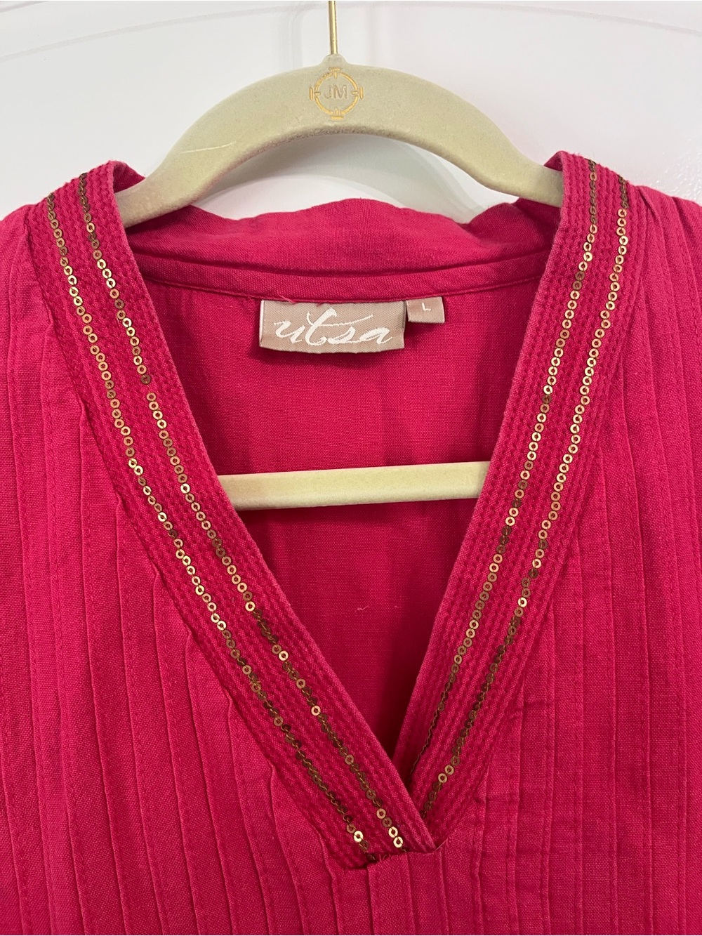 V-Neck Fuchsia Pintuck Tunic with Embellished Trim Sz Large Pink with Sequins - Picture 2 of 7